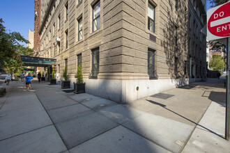 Howard House in New York, NY - Building Photo - Building Photo