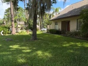 4108 Hanging Moss Ct in Jacksonville, FL - Building Photo - Building Photo