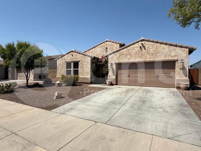 4270 N 180th Ln in Goodyear, AZ - Building Photo - Building Photo