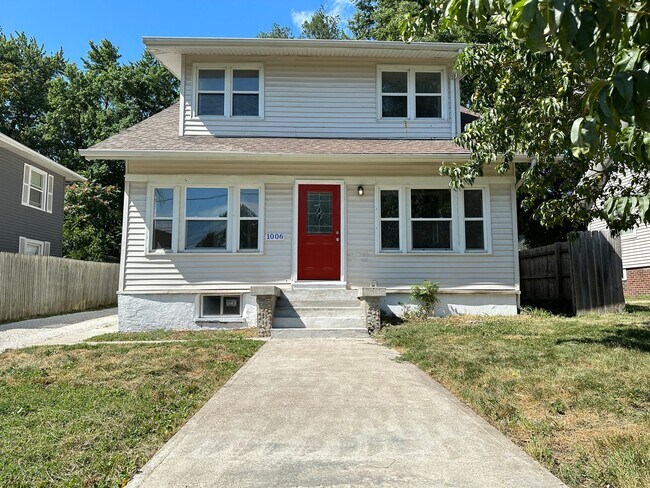 property at 1006 Arthur Ave
