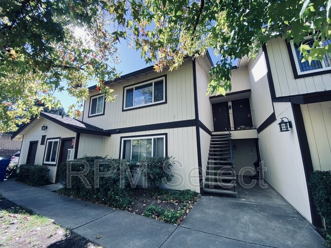 property at 1320 Kenwal Rd
