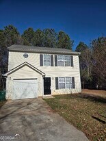 7146 Ravenwood Ln in Stonecrest, GA - Building Photo