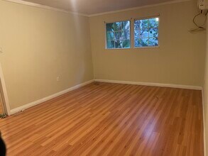 13012 McKinley Ave in Chino, CA - Foto de edificio - Building Photo