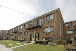 Lindenwood Village Apartments