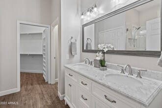 8270 HAYDEN Rd-Unit -1028 in Scottsdale, AZ - Building Photo - Building Photo