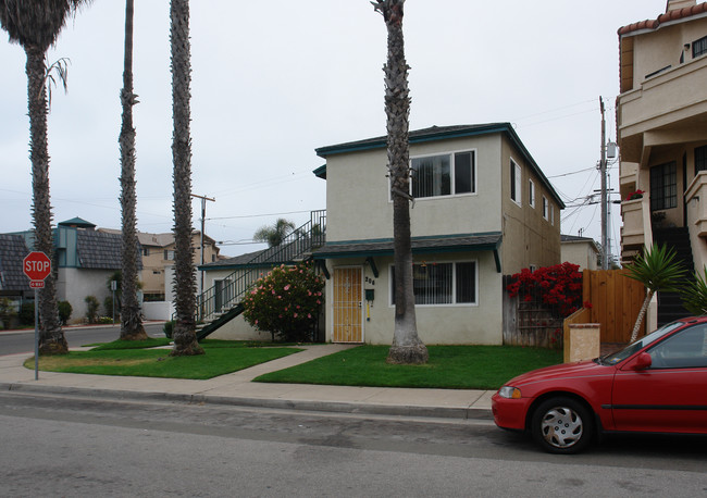 206 Elm Ave in Imperial Beach, CA - Building Photo - Building Photo