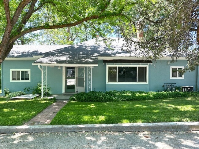 property at 400 W Ofarrell St