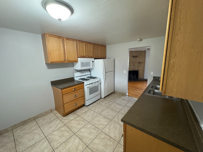 7641 Elmwood Ln in Denver, CO - Building Photo - Building Photo