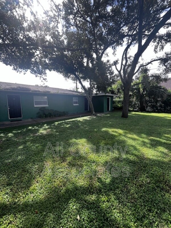 2273 Norman Dr in Clearwater, FL - Building Photo - Building Photo