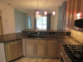 9224 Astonia Way in Ft. Myers, FL - Building Photo - Building Photo