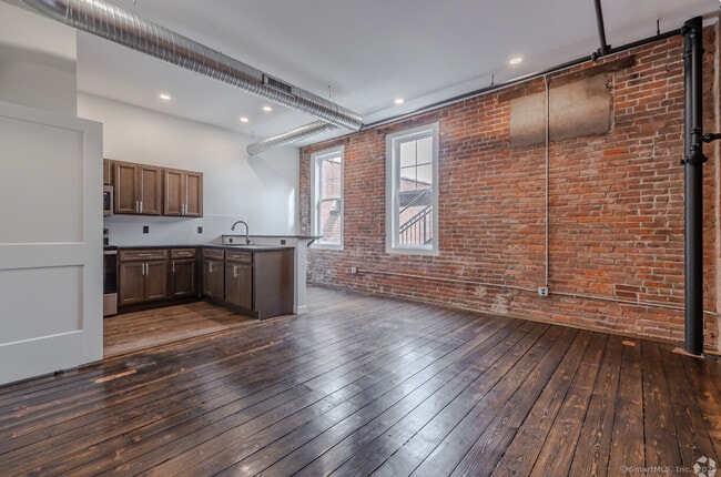 property at 424 Main St