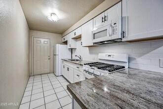 430 W 3rd St in Mesa, AZ - Building Photo - Building Photo