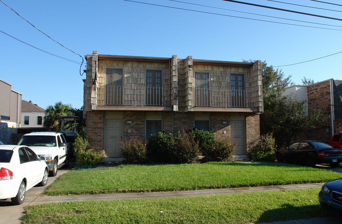 3731 Brandywine Dr in Metairie, LA - Foto de edificio