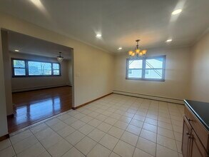 31 Poplar Ave in Little Ferry, NJ - Building Photo - Building Photo