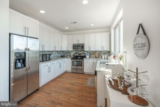 4066 Manayunk Ave in Philadelphia, PA - Building Photo - Building Photo