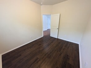 3100 Eagle Loop NE in Lacey, WA - Building Photo - Building Photo