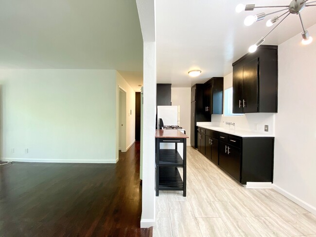 Jefferson Street in Santa Clara, CA - Building Photo - Building Photo