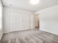 302 Wildmarsh Rd photo'