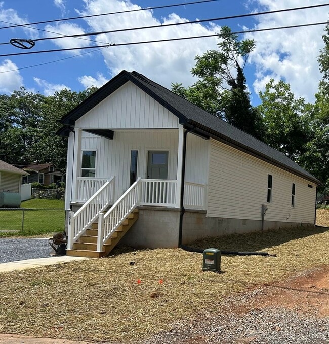 property at 1417 Floyd St