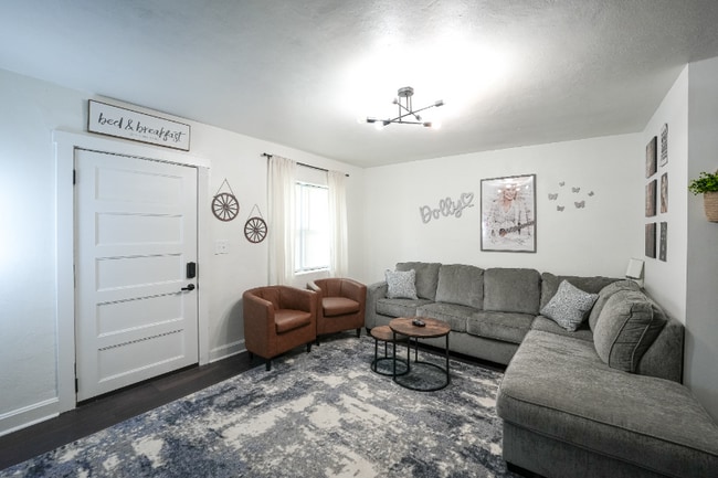 property at 2102 Scovel St