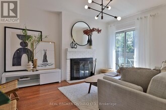 55 Dagmar Ave in Toronto, ON - Building Photo - Building Photo