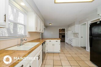 10940 Reeder St in Overland Park, KS - Building Photo - Building Photo