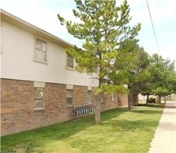 Buena Vista Apartments in Amarillo, TX - Foto de edificio - Building Photo