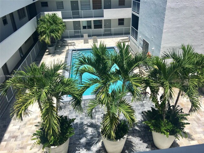 property at 1610 Lenox Ave.
