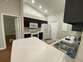 5325 Tillery Rd in Lakeland, FL - Building Photo - Building Photo