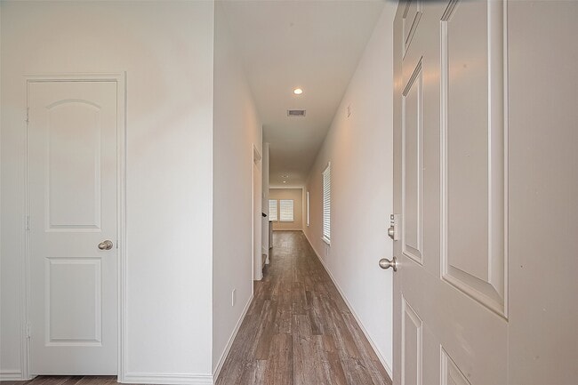 property at 5630 Avalon Woods Dr