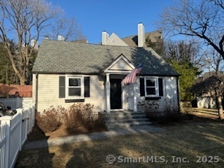 1 Idlewild Manor in Greenwich, CT - Building Photo