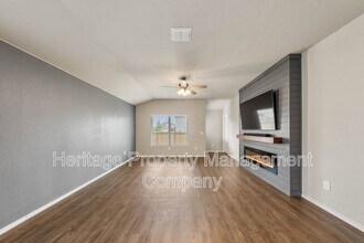 544 Havarti Wy in Canyon Lake, TX - Building Photo - Building Photo