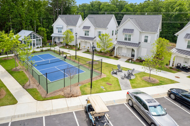 Hayloft Cottages Suwanee in Suwanee, GA - Foto de edificio - Building Photo