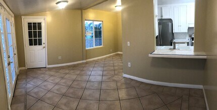 2937 Carlsbad Blvd in Carlsbad, CA - Building Photo - Building Photo