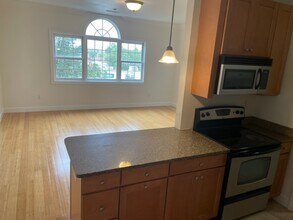 6414 Wise Ave, Unit 202 in St. Louis, MO - Building Photo - Building Photo