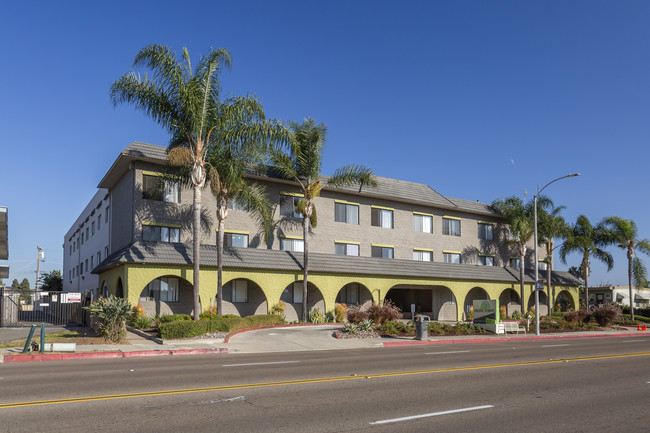 Pacific Pointe 55+ Senior Community in Chula Vista, CA - Building Photo - Building Photo