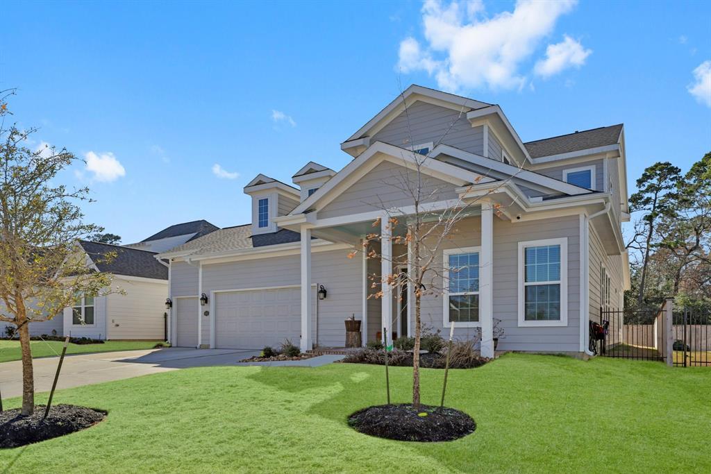 2311 Pale Star Dr in Conroe, TX - Building Photo