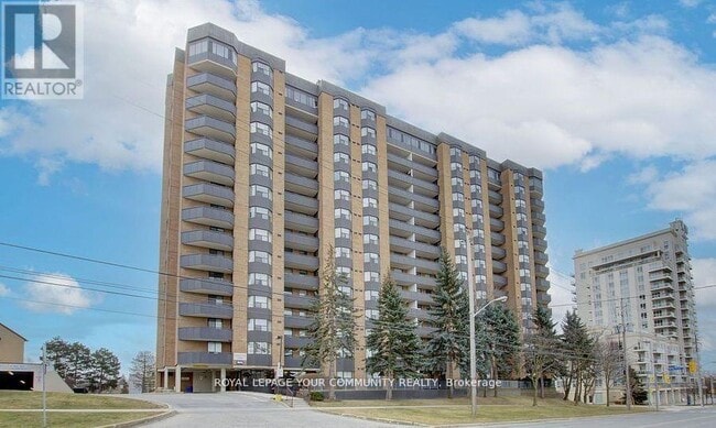 property at 3845-3845 Lake Shore Blvd W