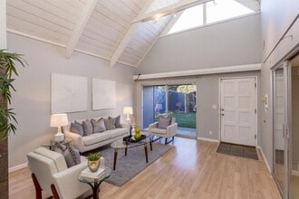 522 Davenport Ct in Sunnyvale, CA - Building Photo - Building Photo
