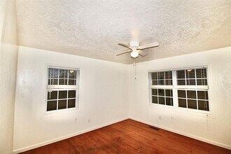 2000 E Alameda St in Norman, OK - Building Photo - Building Photo