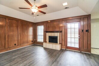 429 Partridge Cir in Desoto, TX - Building Photo - Building Photo