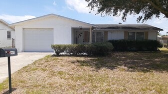3513 Trask Dr in Holiday, FL - Building Photo