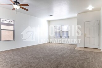 1789 N Greenway Ln in Casa Grande, AZ - Building Photo - Building Photo