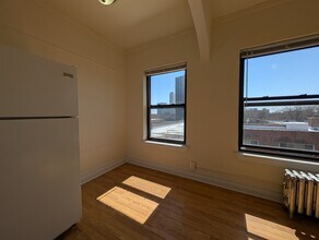 5425 N Kenmore Ave, Unit 610 in Chicago, IL - Building Photo - Building Photo