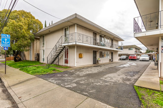 1111 W 4th St in Antioch, CA - Building Photo - Other