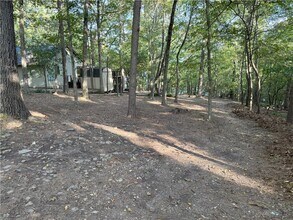 8984 Falls Hollow Rd in Rogers, AR - Foto de edificio - Building Photo
