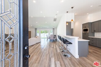 22845 Dolorosa St in Los Angeles, CA - Building Photo - Building Photo