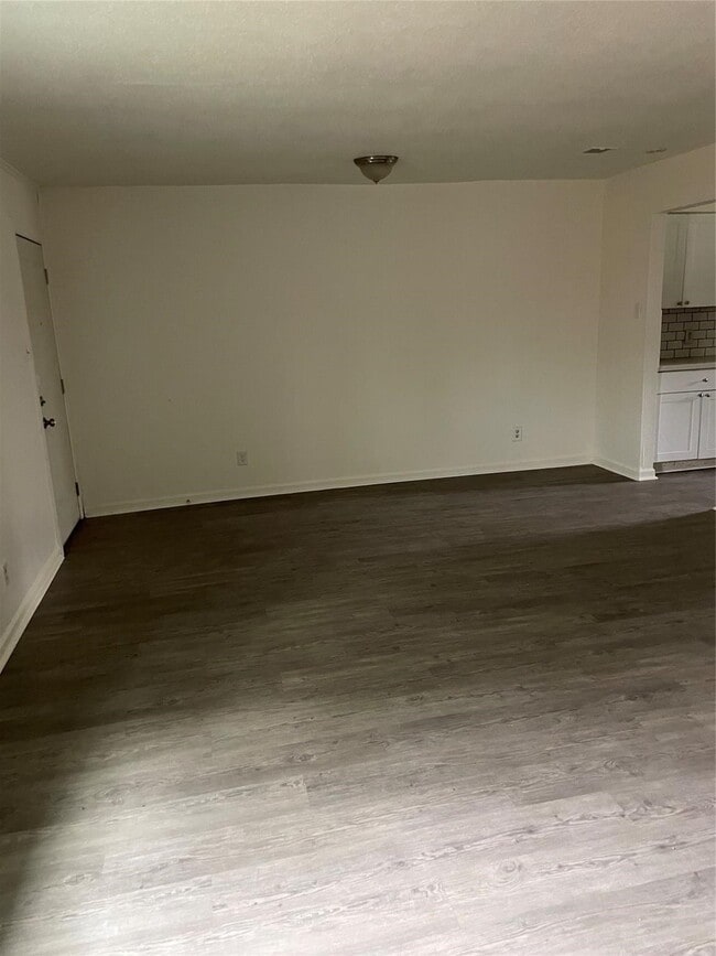 property at 9324 Nyssa St