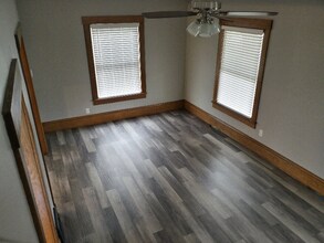 239 Bachtel St SE in North Canton, OH - Building Photo - Building Photo