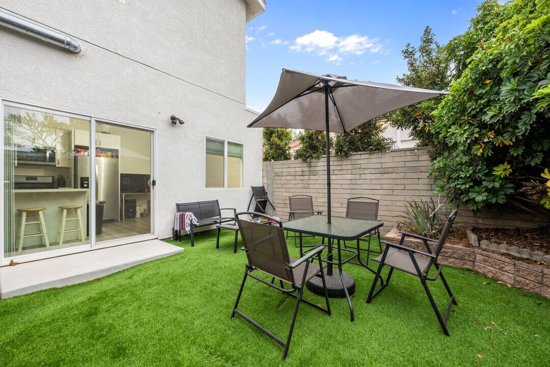 5394 Redding Rd in San Diego, CA - Building Photo